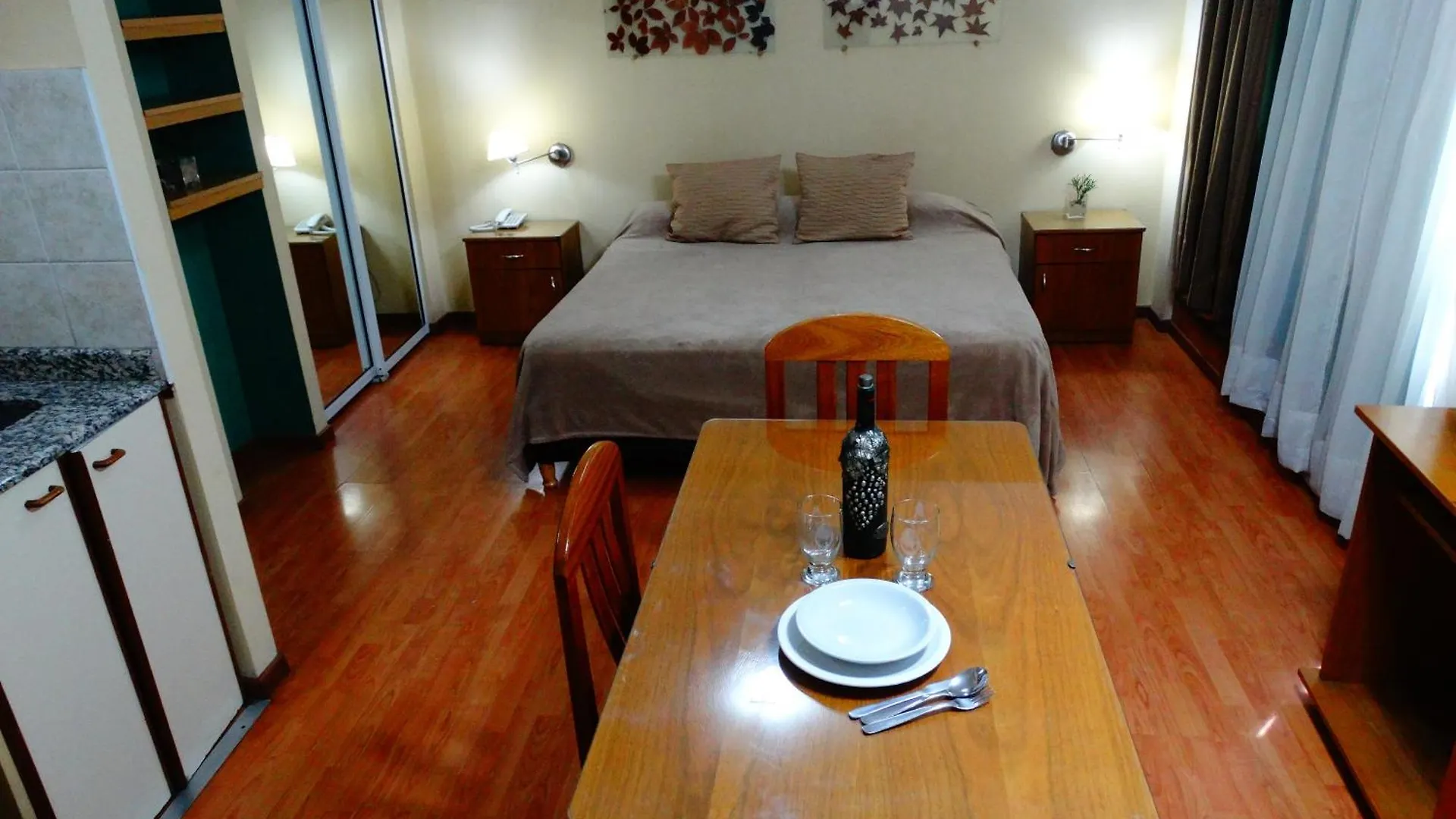 Apart San Lorenzo Mendoza Aparthotel